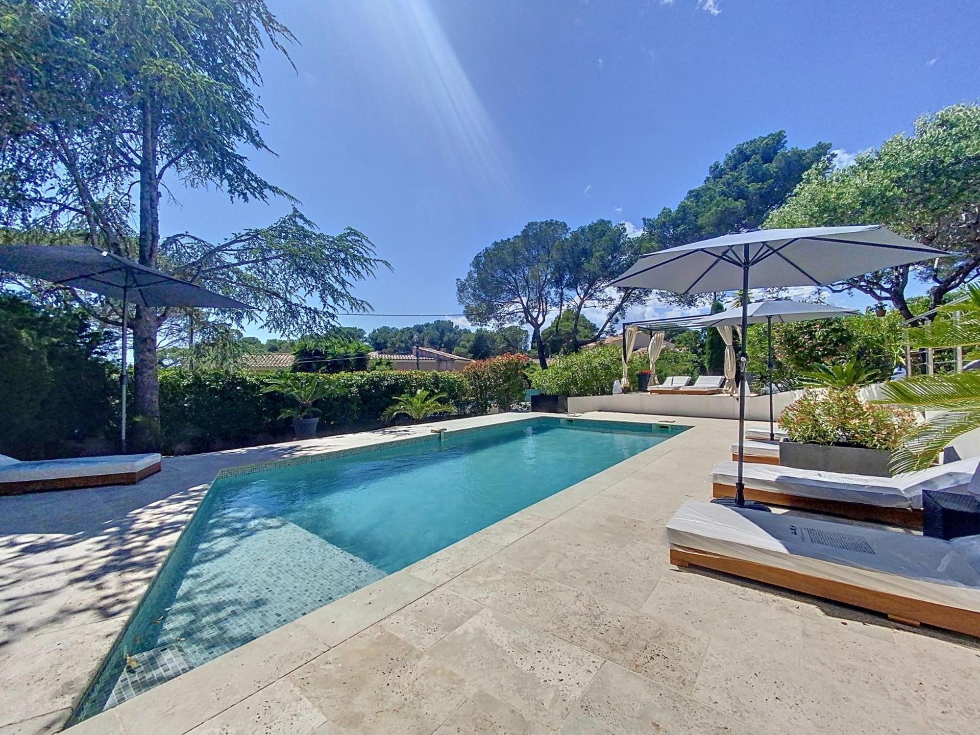 "Les Alizes" Cote Jardin Proche Bord De Mer Saint-Raphaël Εξωτερικό φωτογραφία